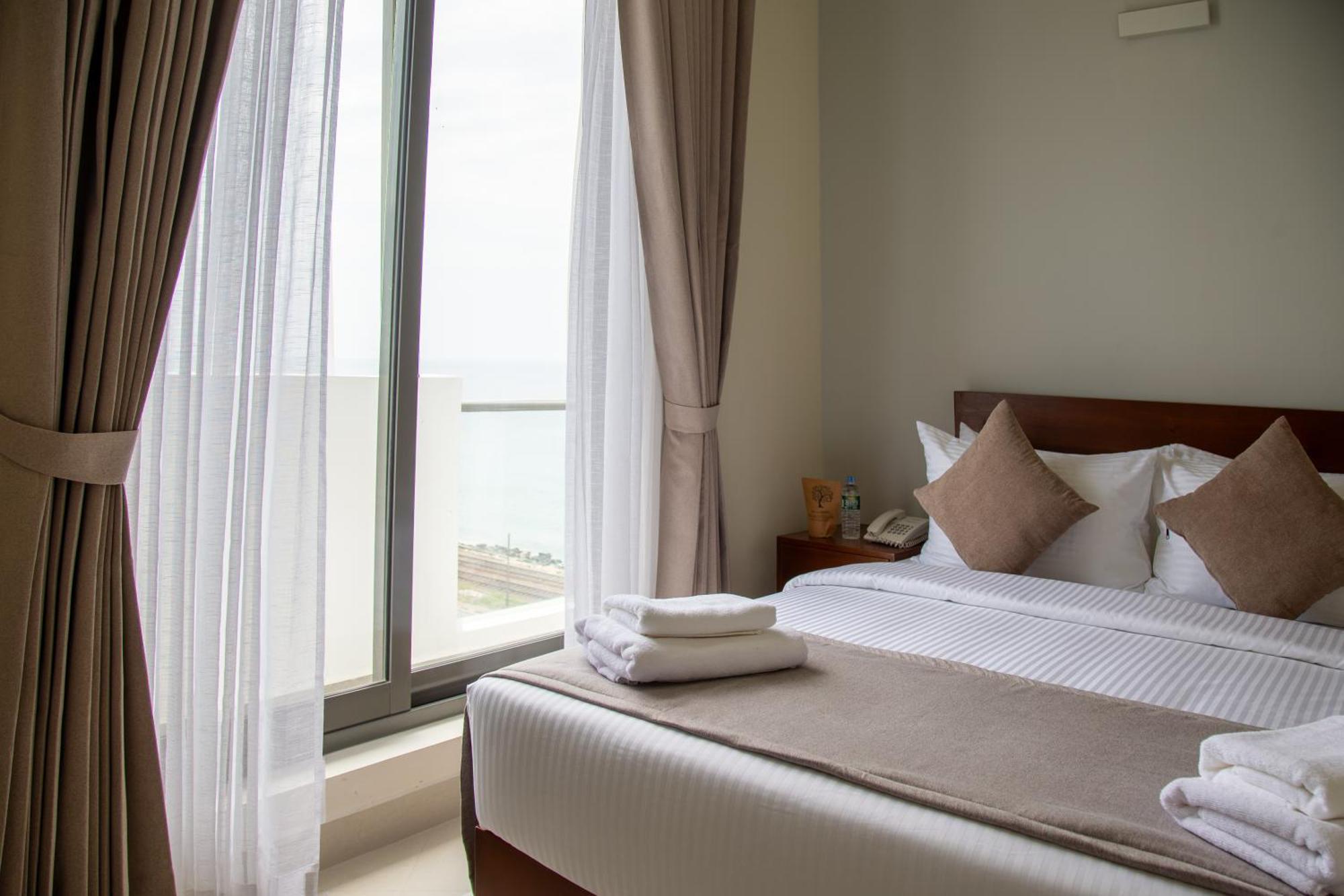Marine Suites Colombo Exterior photo