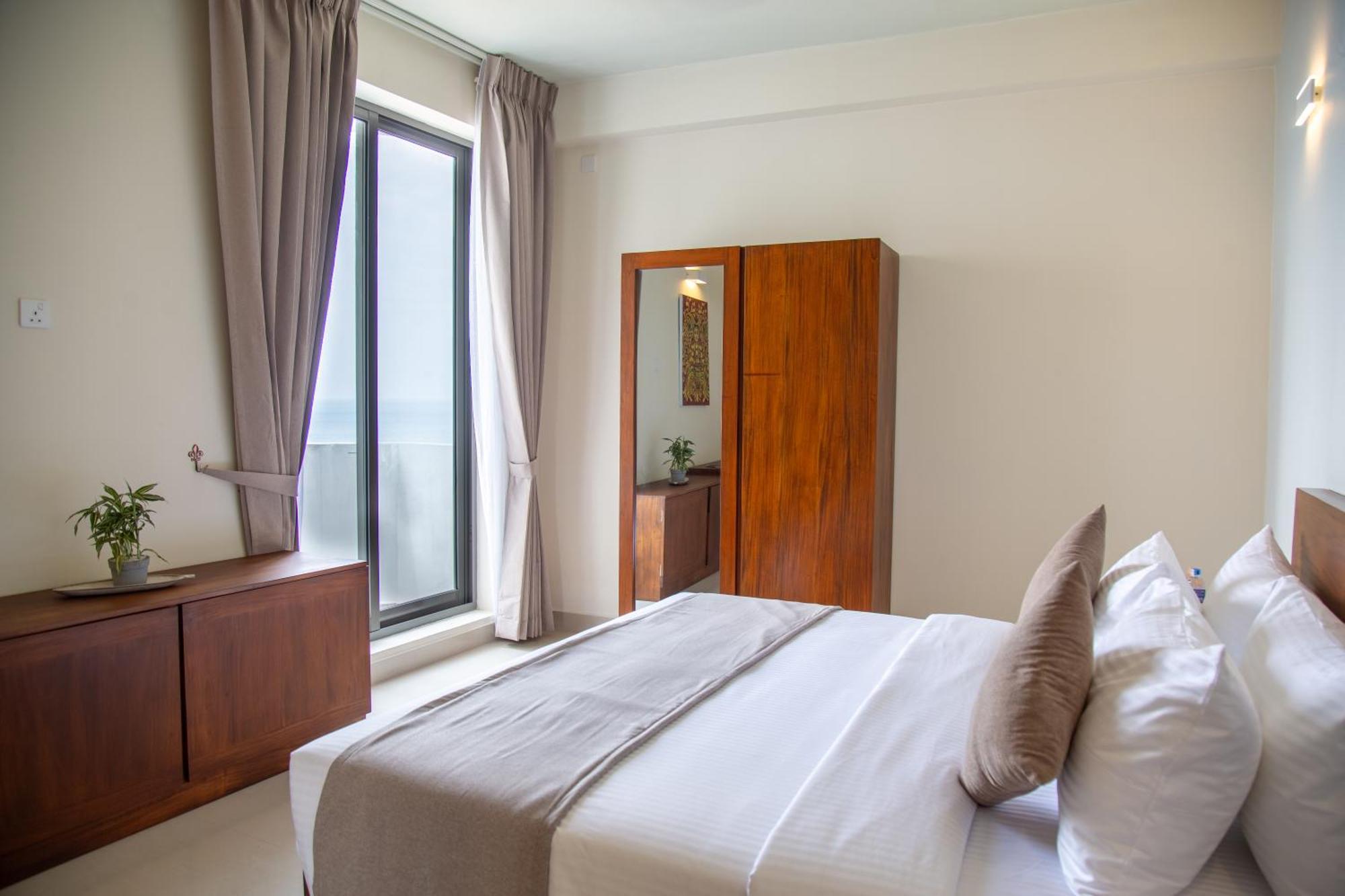 Marine Suites Colombo Exterior photo