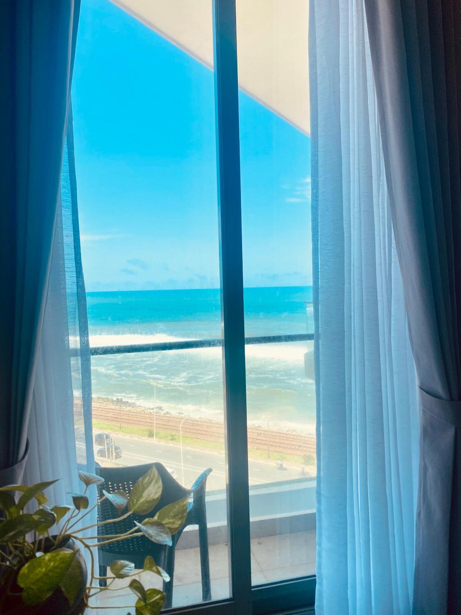 Marine Suites Colombo Exterior photo