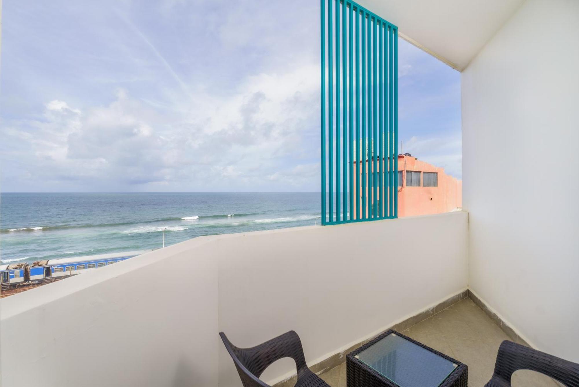 Marine Suites Colombo Exterior photo