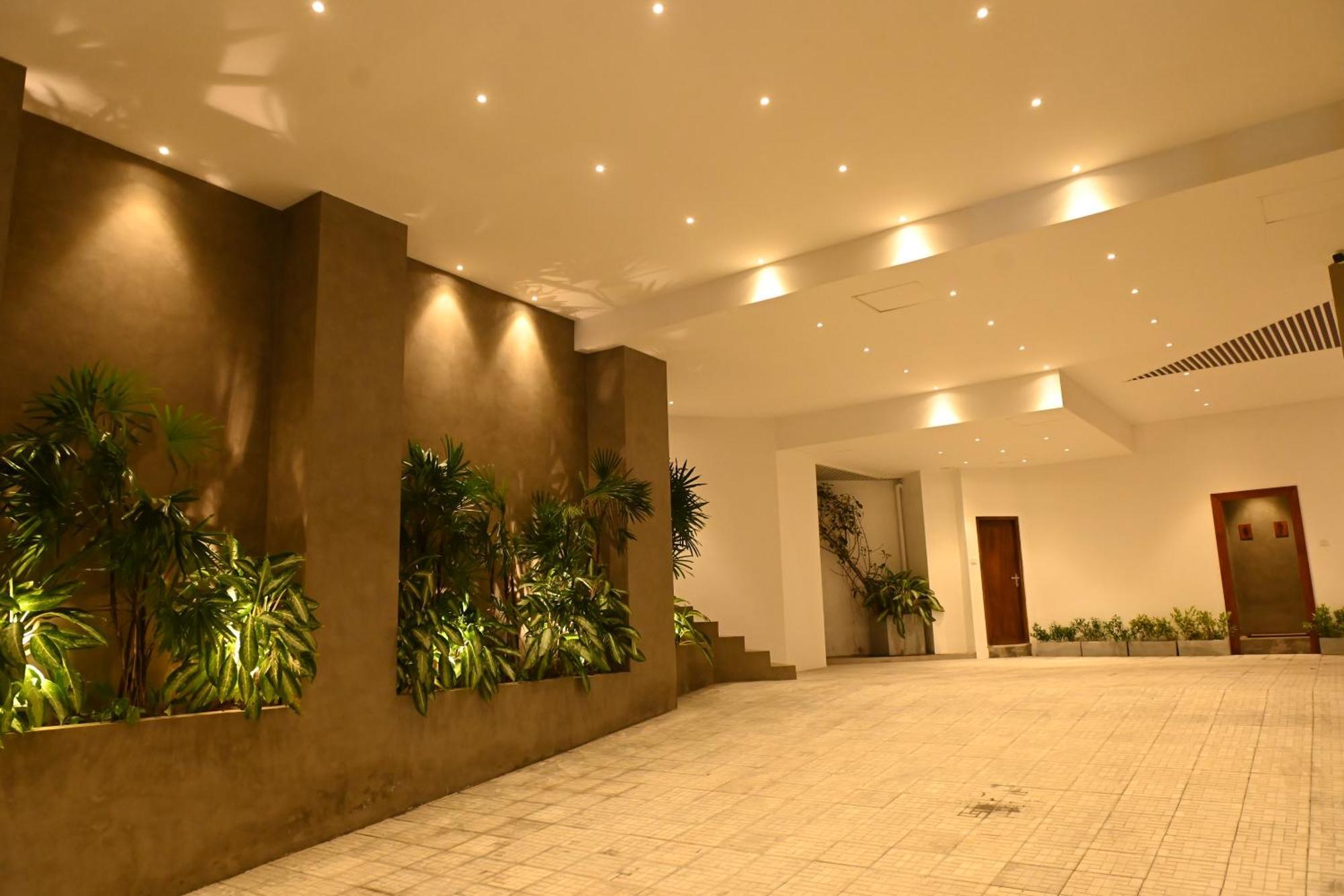 Marine Suites Colombo Exterior photo